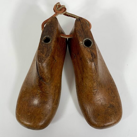 VTG Antique Toddler Wooden Shoe Last Pair, Leather Laces Metal Plates #4 - Picture 2 of 14